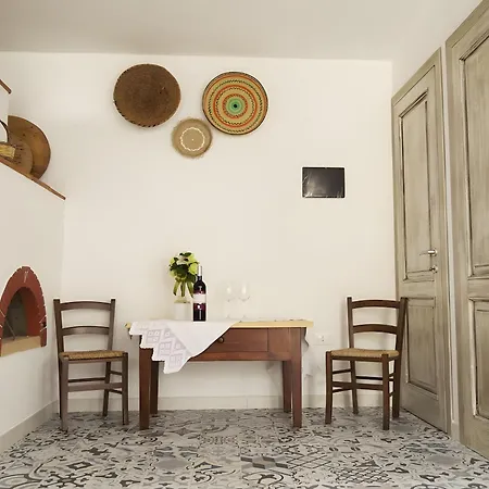 Loft In Centro Storico Ad * オロゼーイ